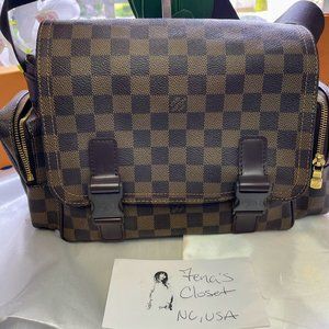 Louis Vuitton Damier Ebene Melville Reporter Bag